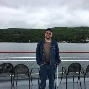 Meet your Posher, Troy